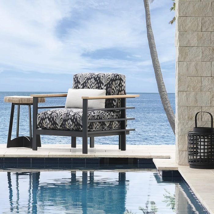 Tommy Bahama Outdoor South Beach Lounge Chair