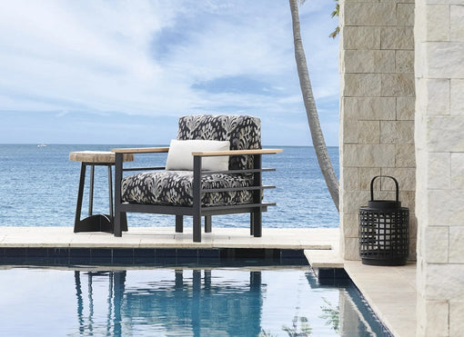 Tommy Bahama Outdoor South Beach Lounge Chair