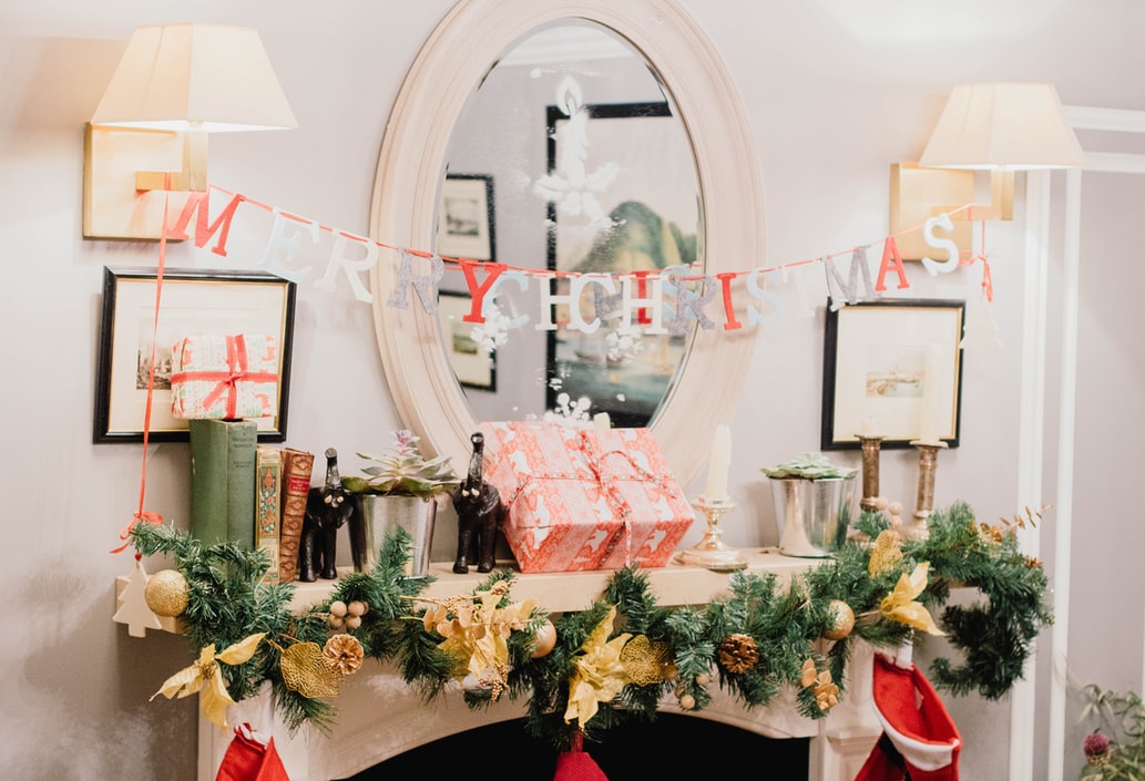 Tips To Decorate Your Dining Room This Christmas