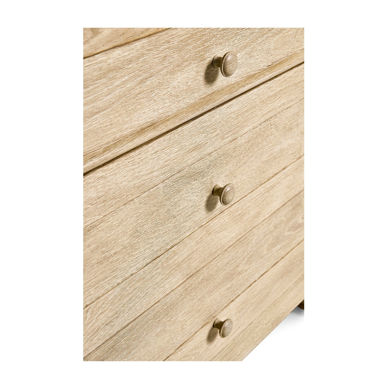 Jonathan Charles Gatcombe Bombe Chest