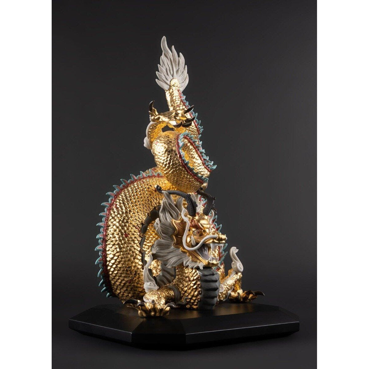 Lladro Protective dragon golden -Special Edition