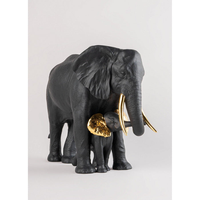 Lladro Leading the way black-gold