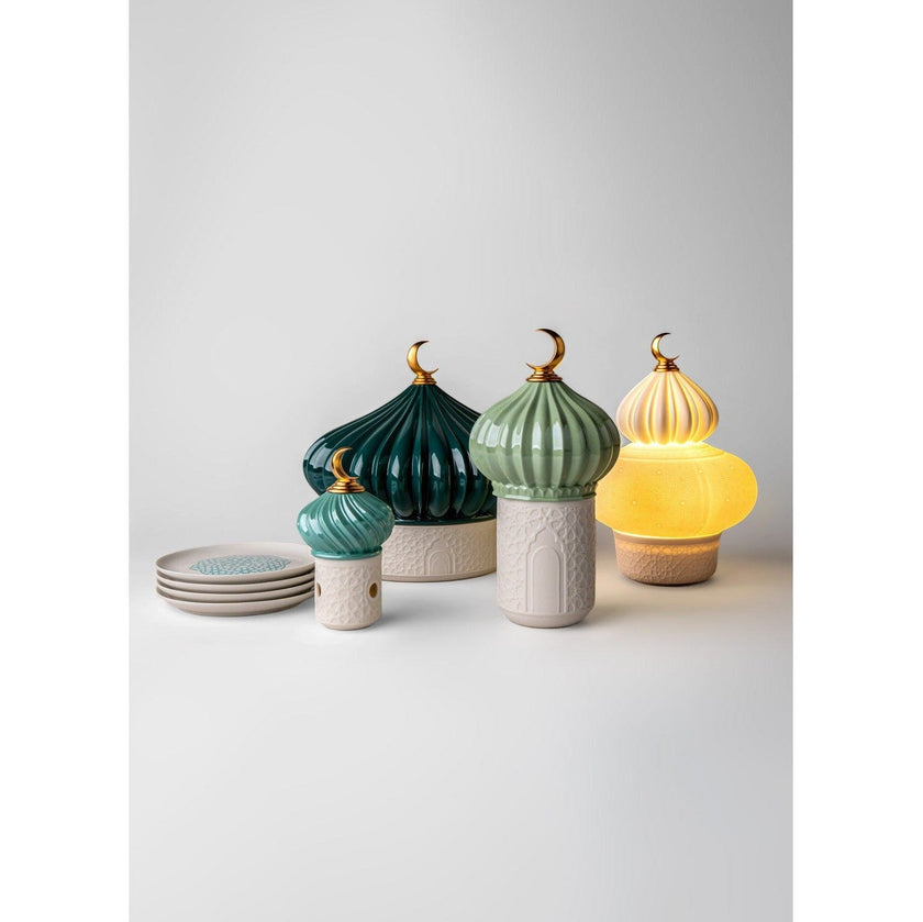 Lladro Majestic Nights Box With Plates