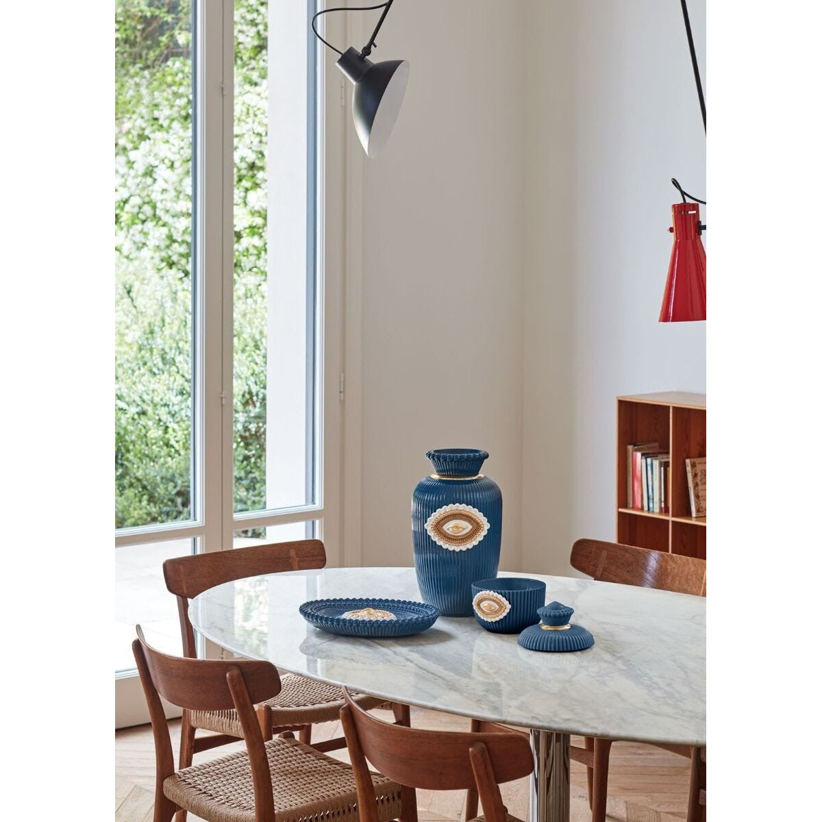 Lladro Lover’s Eyes Vase