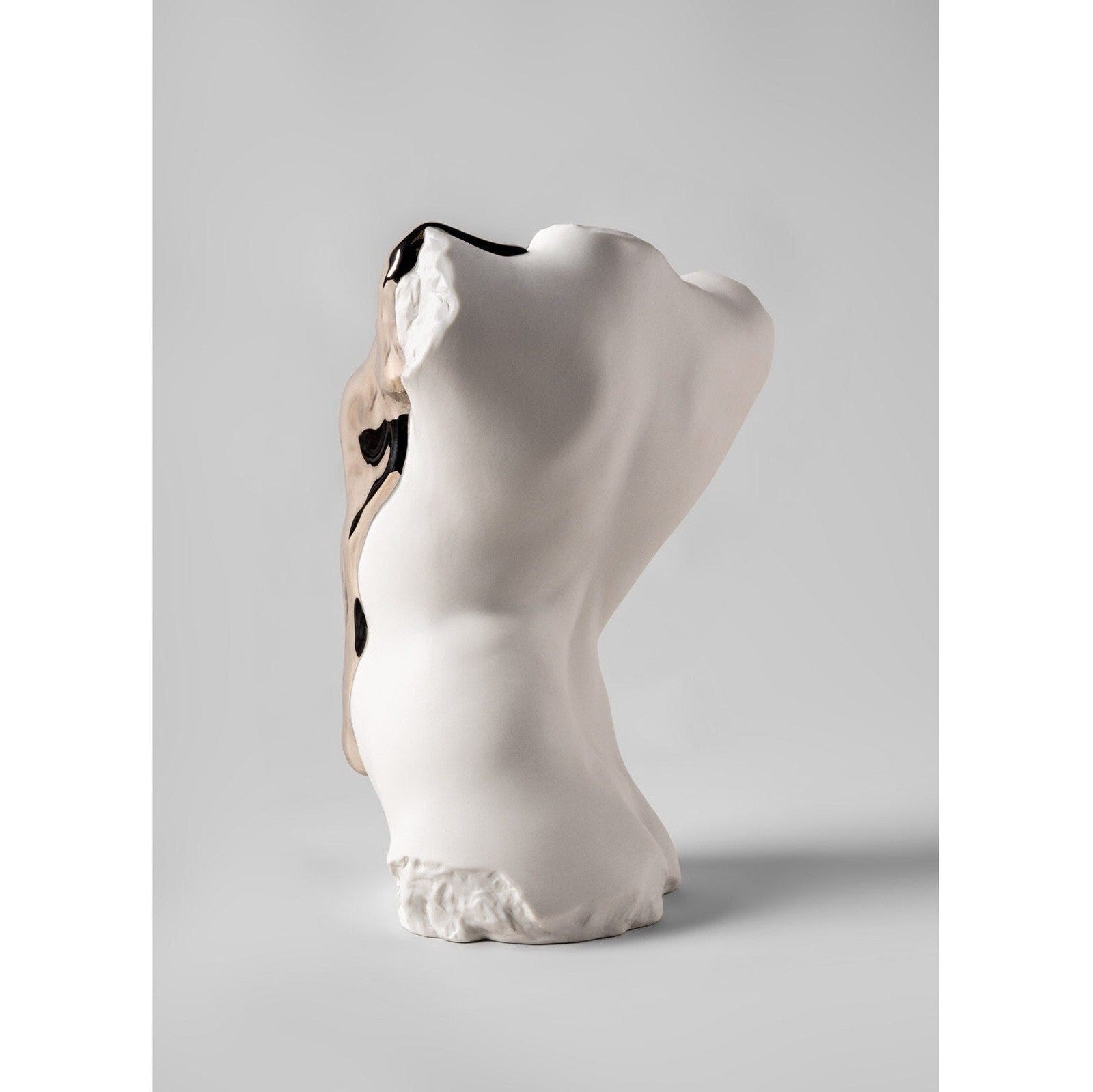Lladro Eternal Fluidity - Female