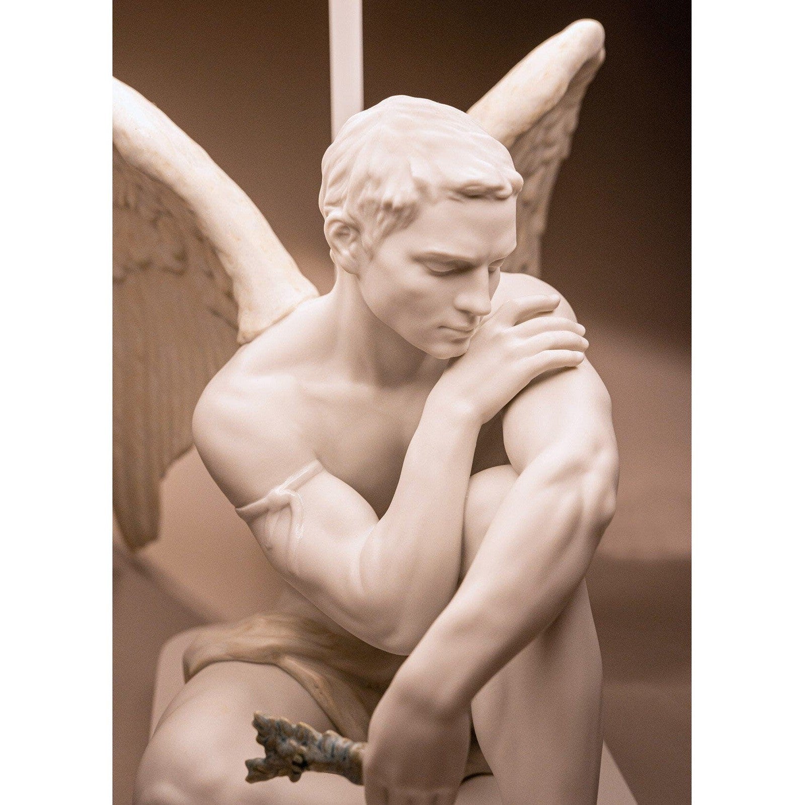Lladro Protective Angel table lamp
