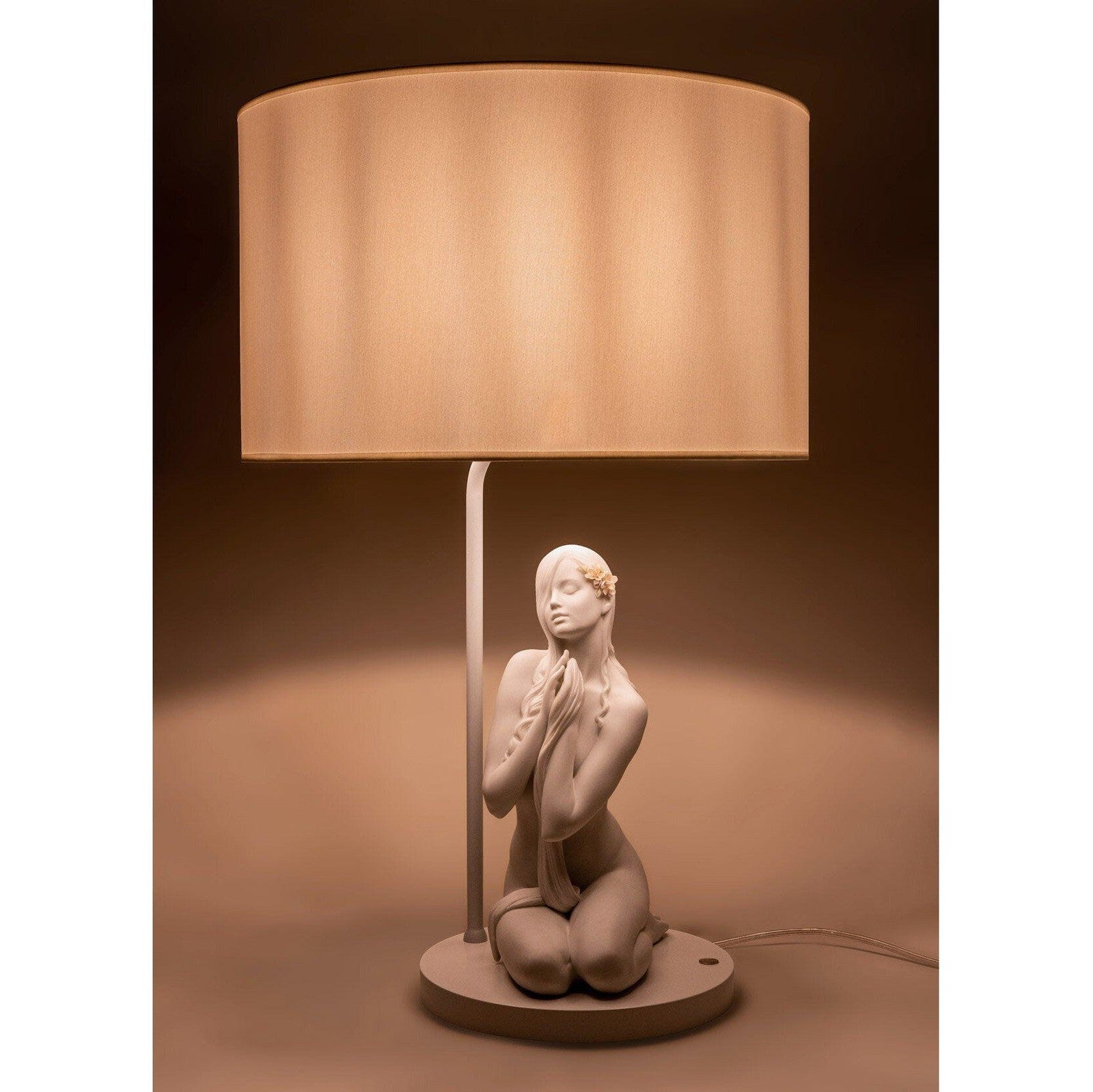 Lladro Inner peace table lamp