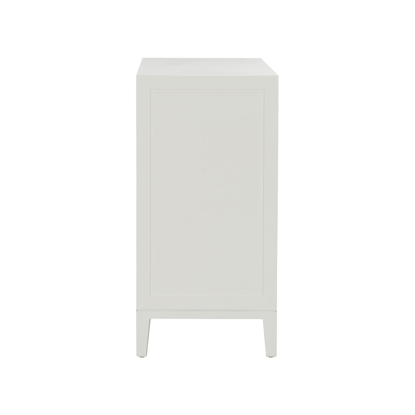 Chelsea House Silhouette Chest