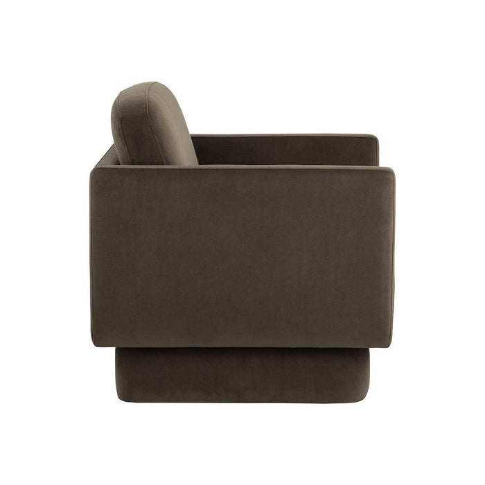 Sunpan Everton Armchair