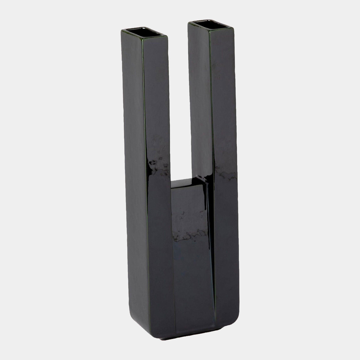 Global Views Metropolis Vase