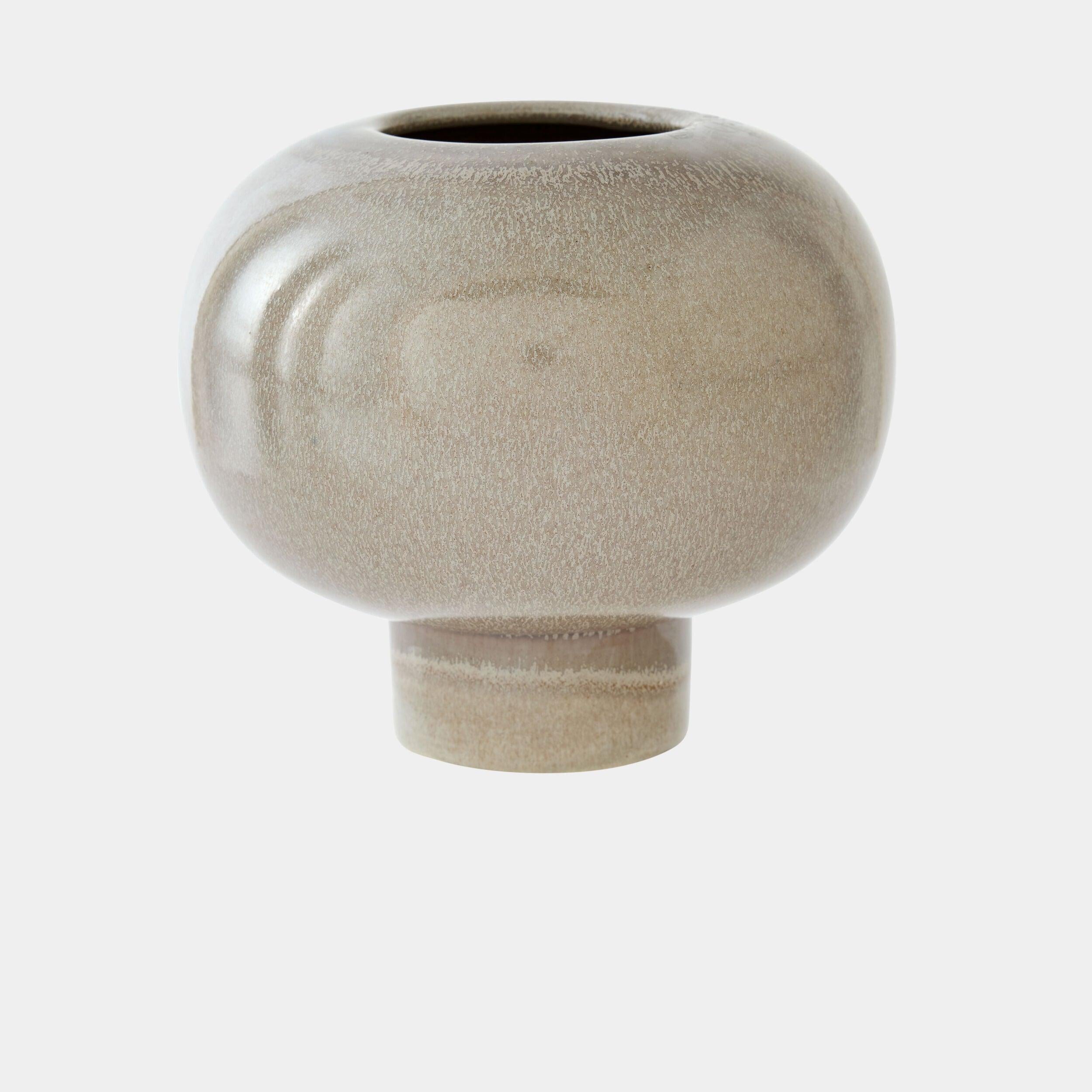 Global Views Koop Vase