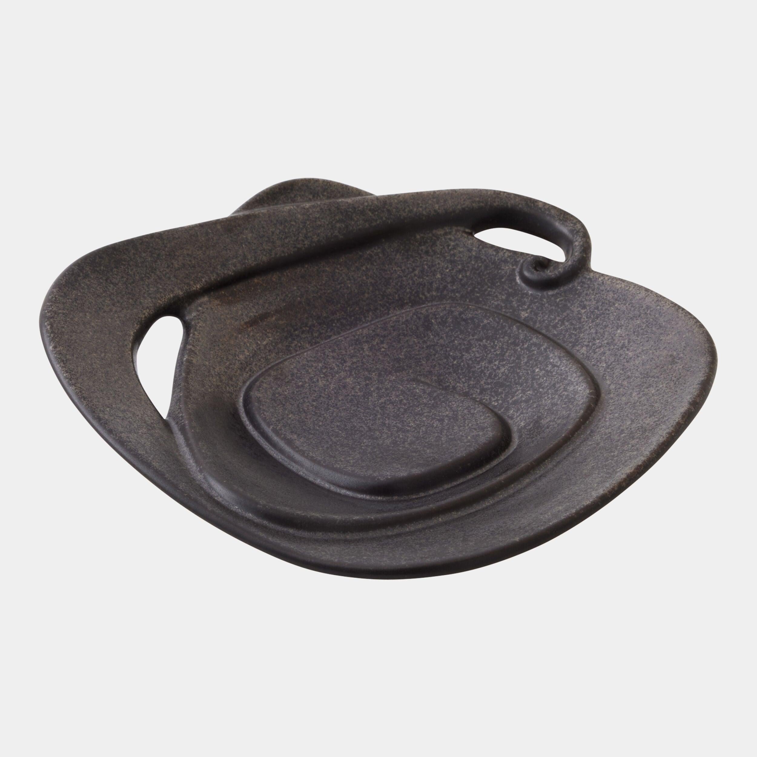 Global Views Spiral Plate