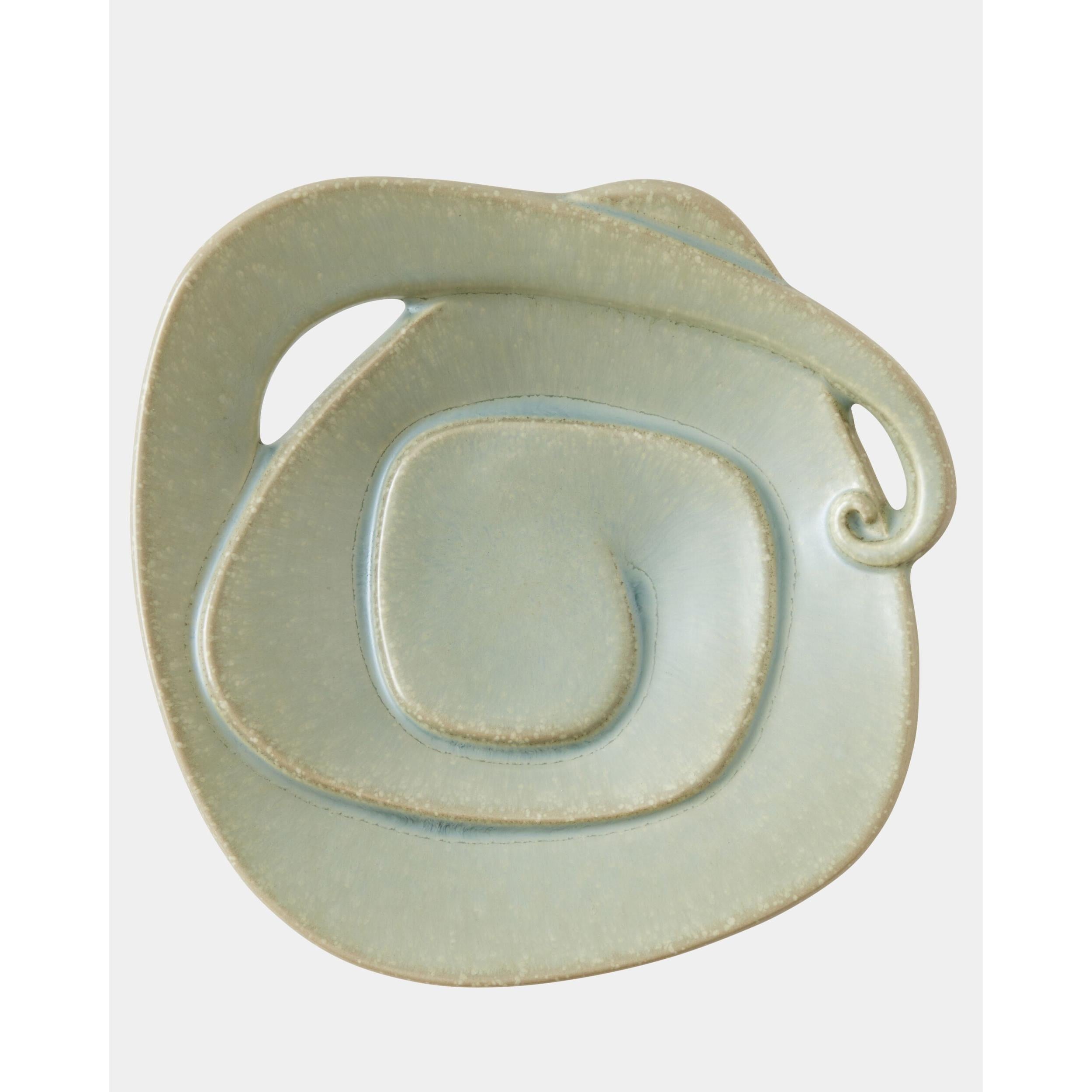 Global Views Spiral Plate