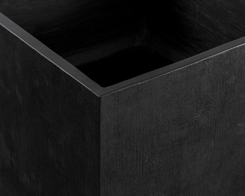 Sunpan Tansy Planter