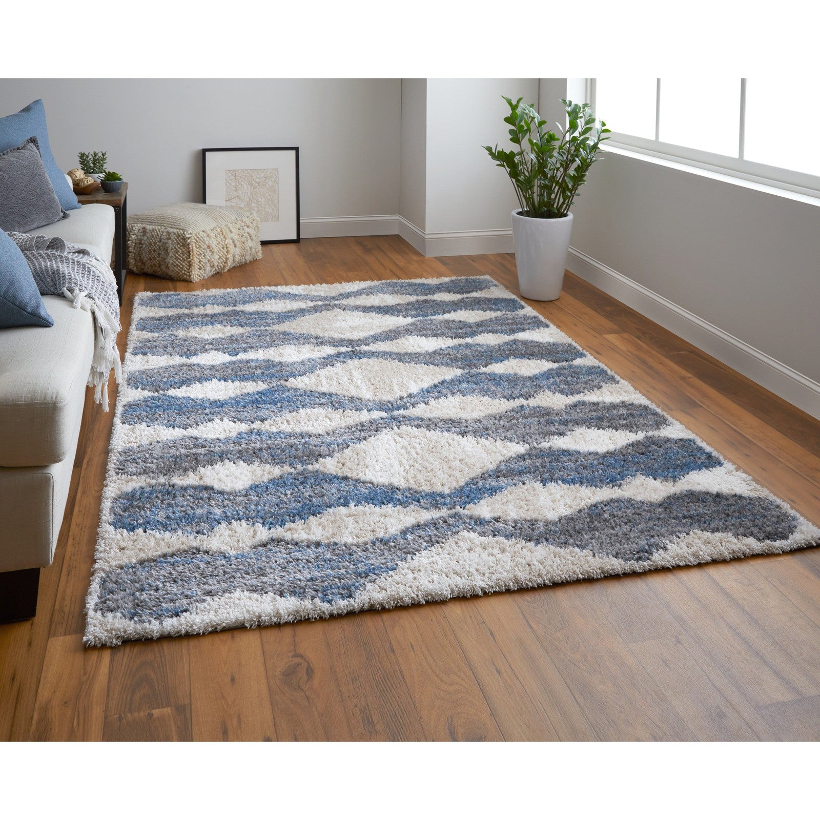 Feizy Mynka 39IFF Transitional Diamond in Ivory/Gray/Blue