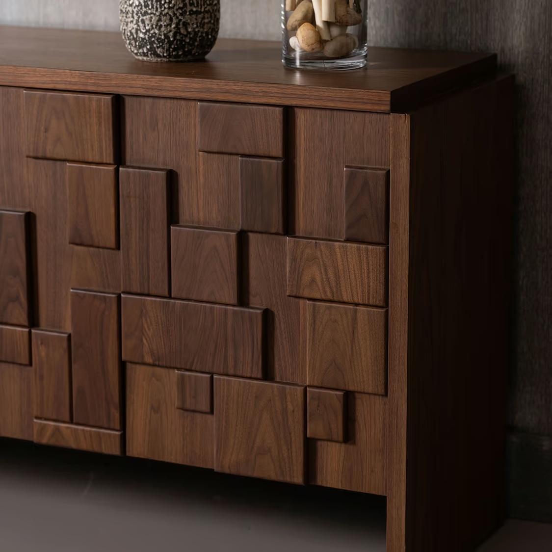 Interlude Louise Credenza