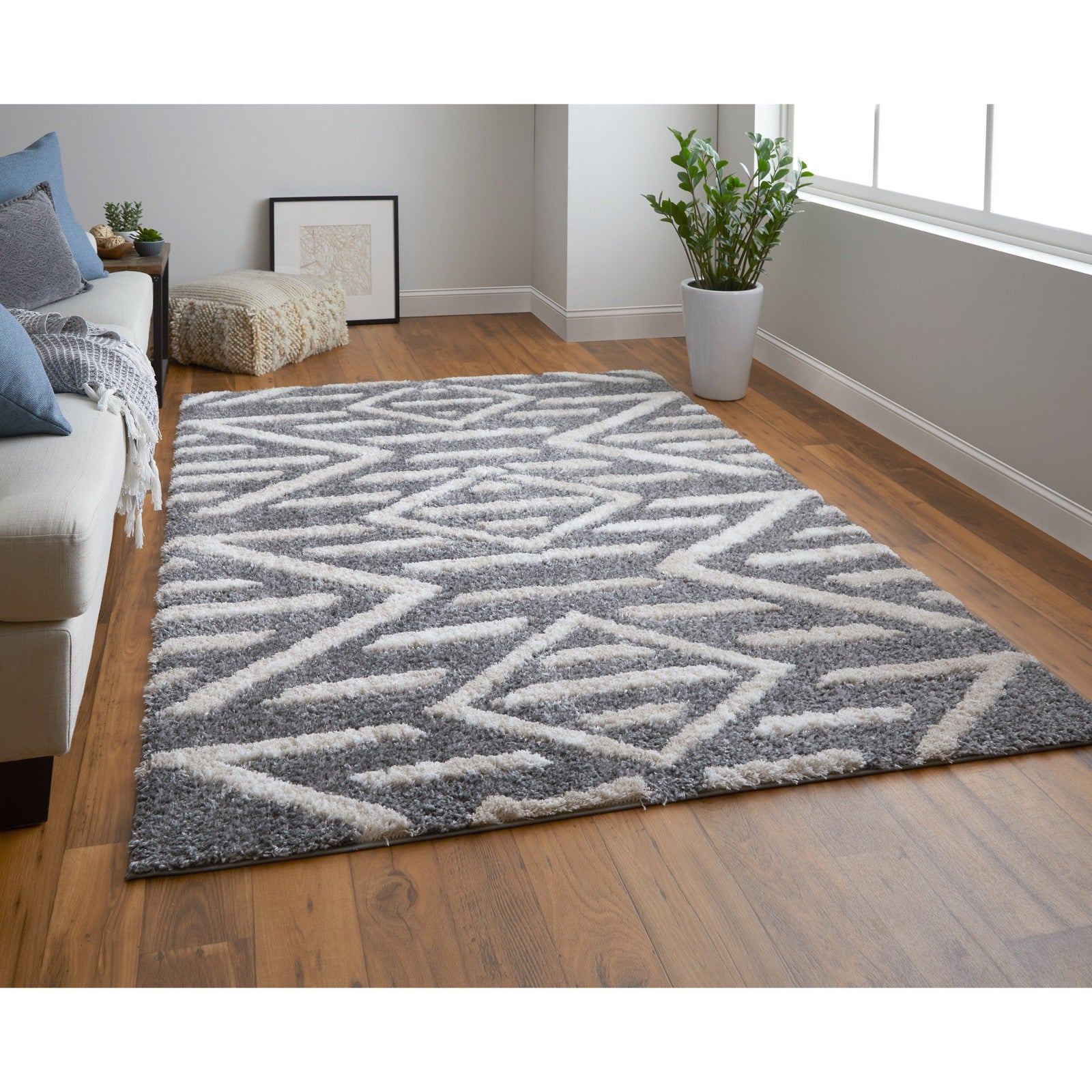 Feizy Mynka 39IBF Transitional Diamond in Gray/Ivory