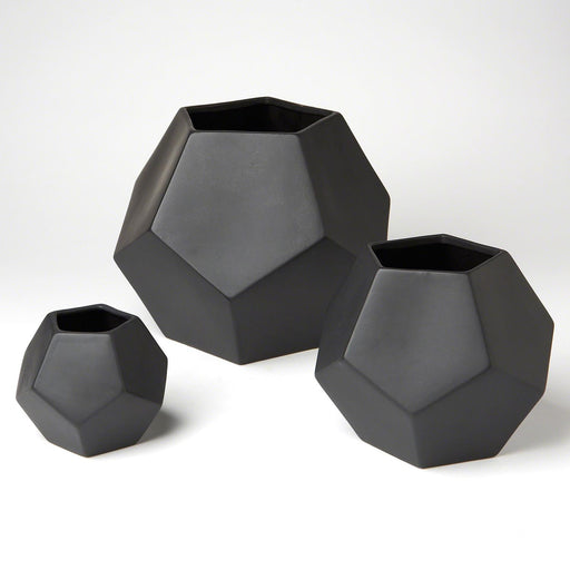 Global Views Faceted Vase - Matte Black