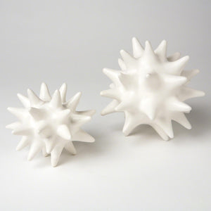 Global Views Urchin - Matte White