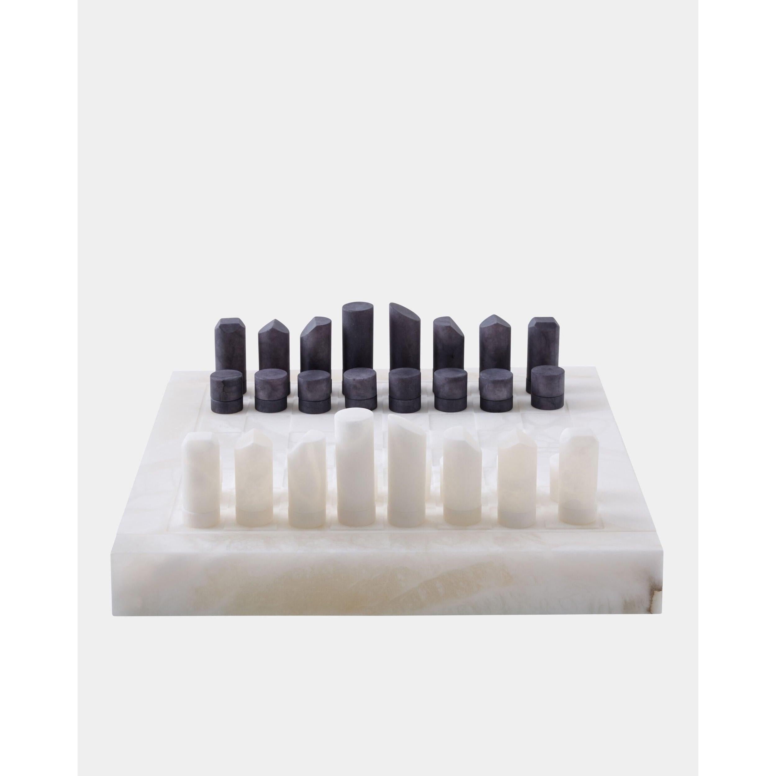 Global Views Augustus Alabaster Chess Checkers Set