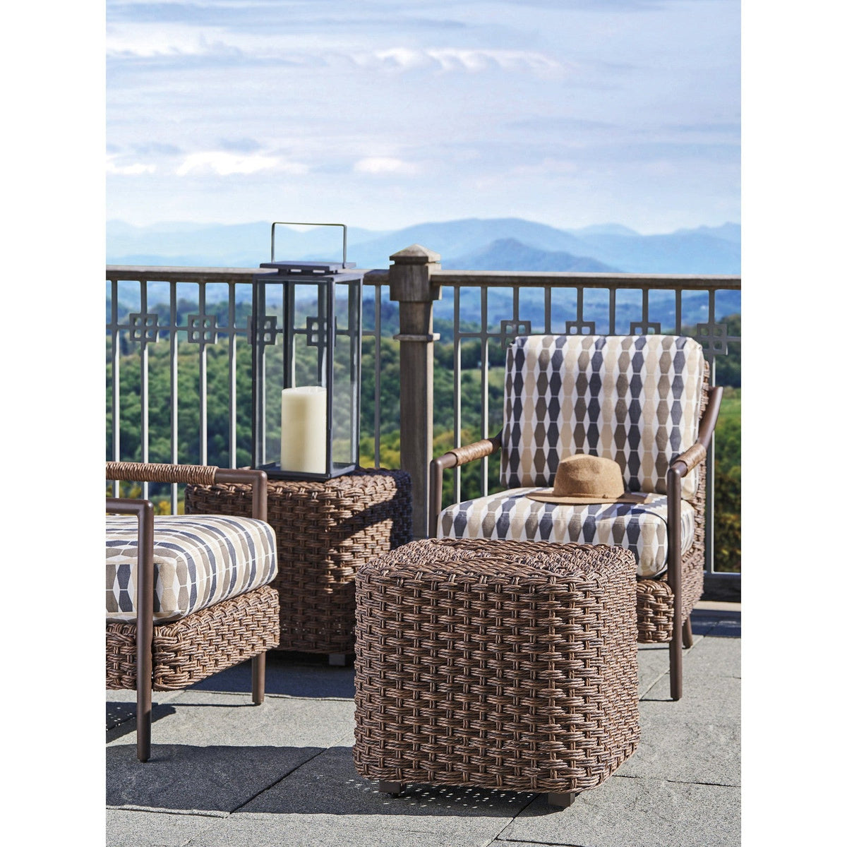 Tommy Bahama Outdoor Kilimanjaro Small Ottoman