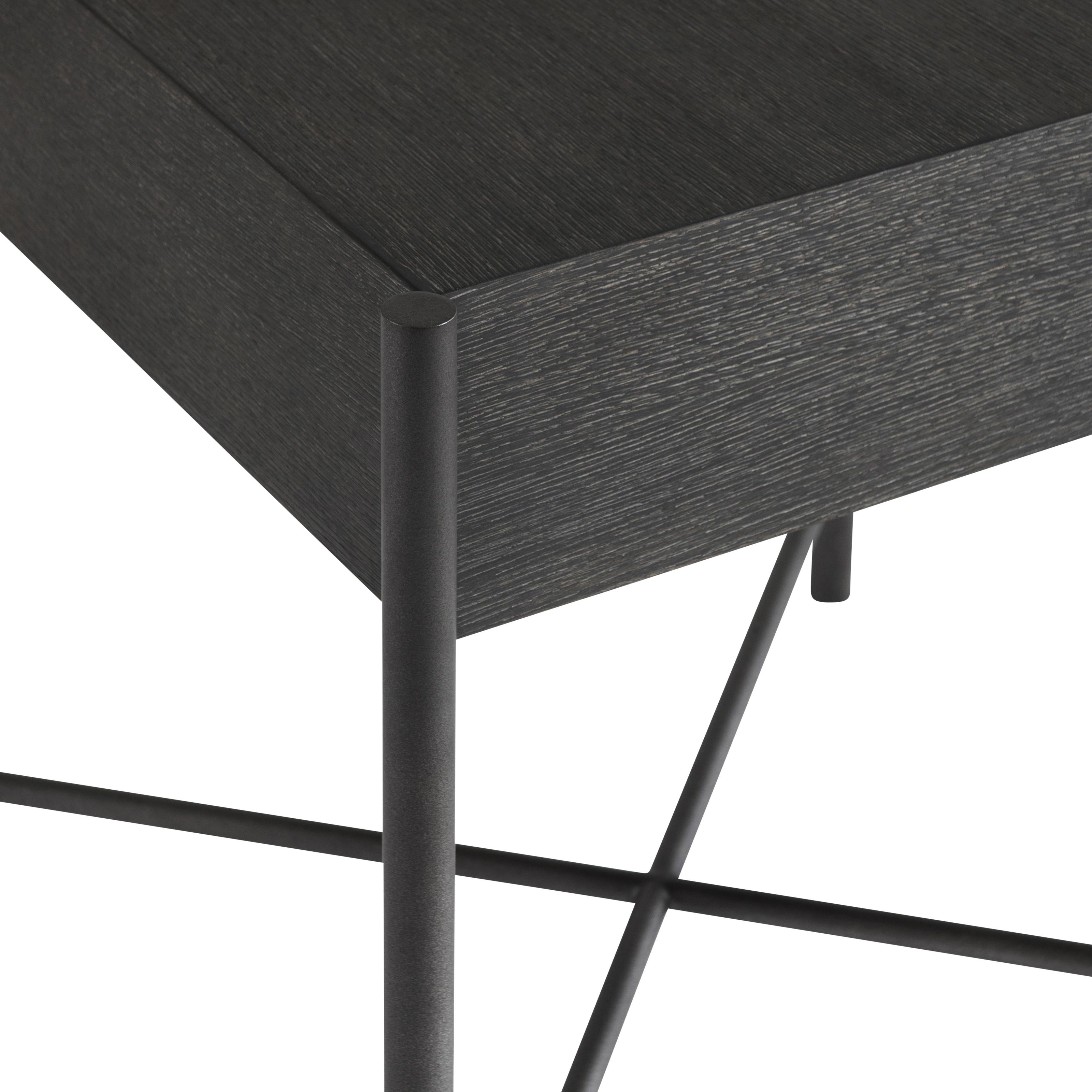 Bernhardt Outline Side Table Z10