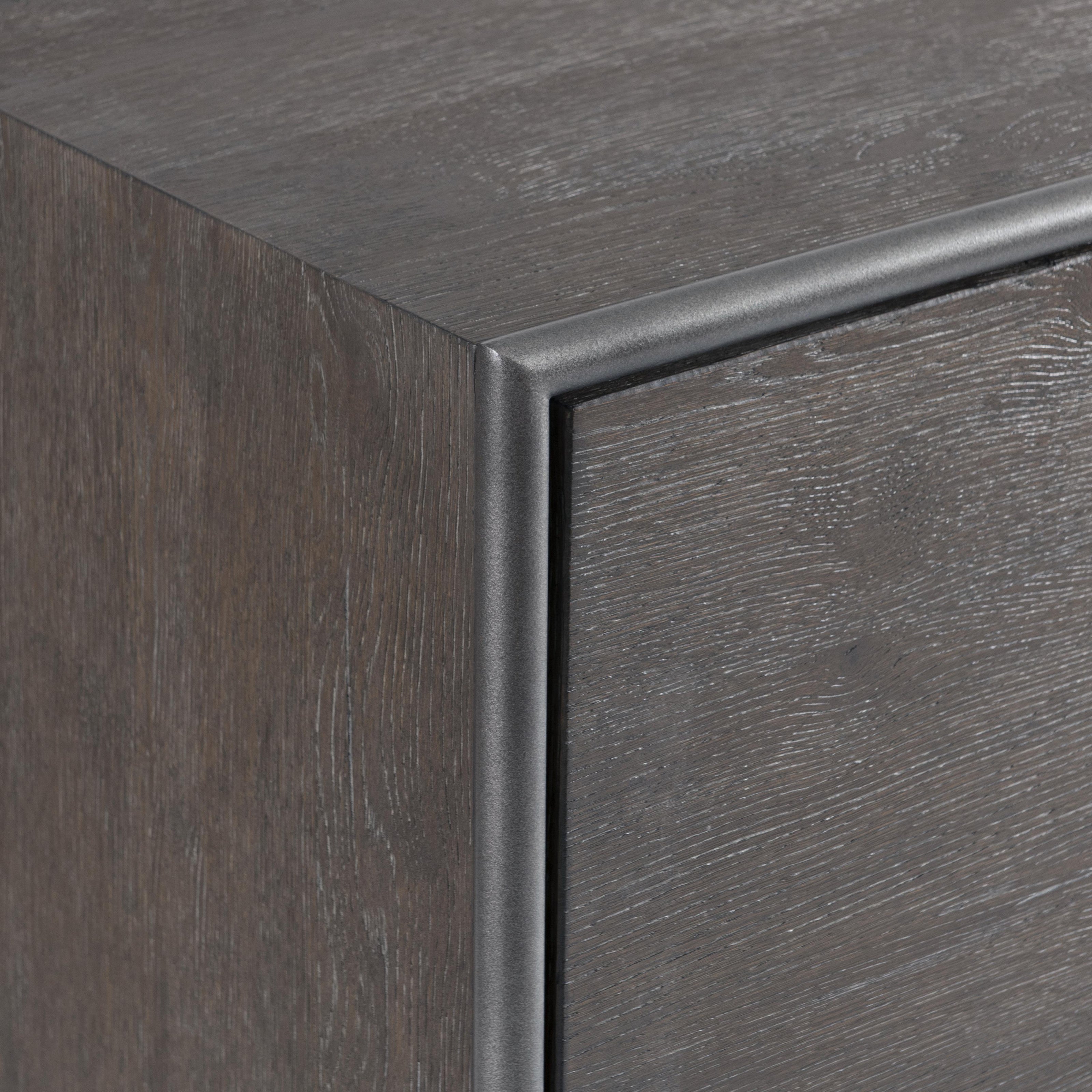 Bernhardt Outline Buffet 135