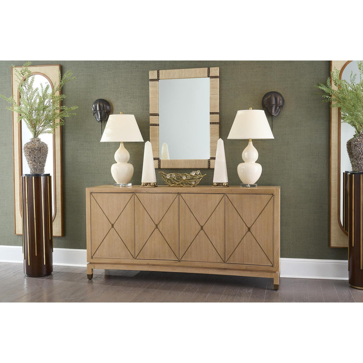 Chelsea House Drip Drop Pedestal