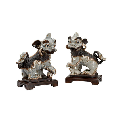 Chelsea House Chinese Dogs Sculpture, Pair