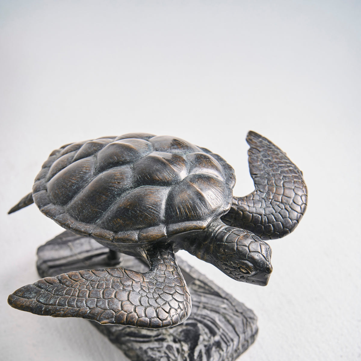 Jonathan Charles Sea Tortoise Bronze Statue