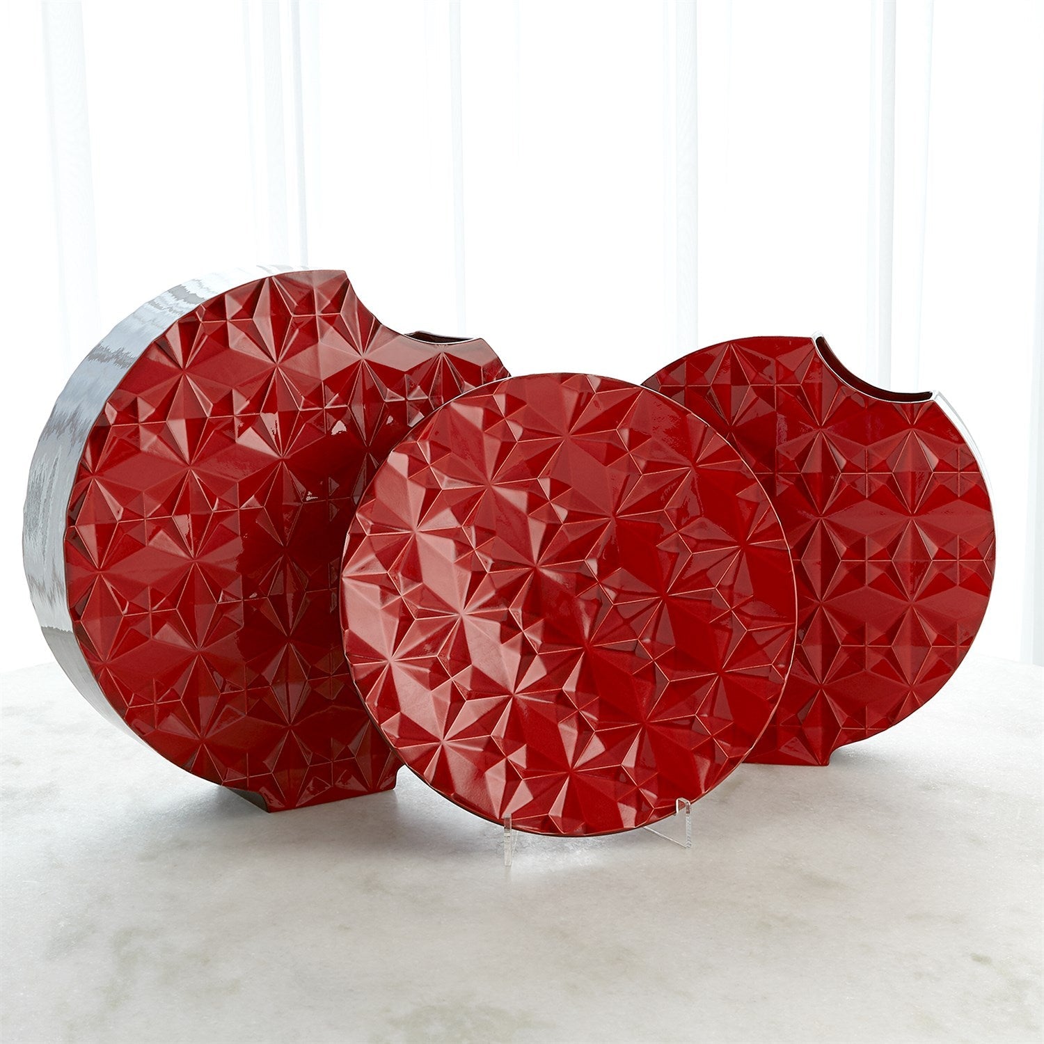 Global Views Geometric Charger - Red