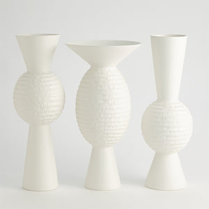 Global Views Chiseled Orb Vase - Matte White