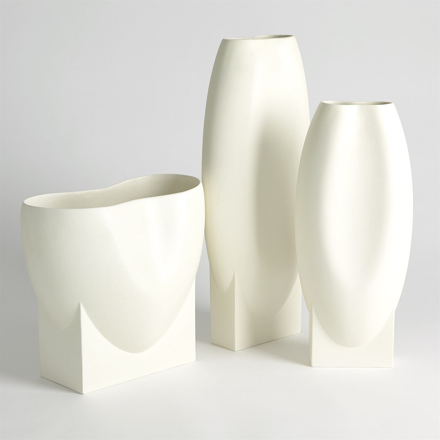 Global Views Orpheus Vases & Bowl - Ivory
