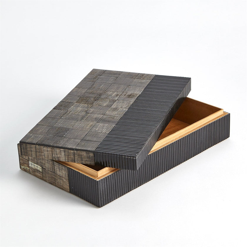Global Views Gilles Ribbed Horn/Resin Box