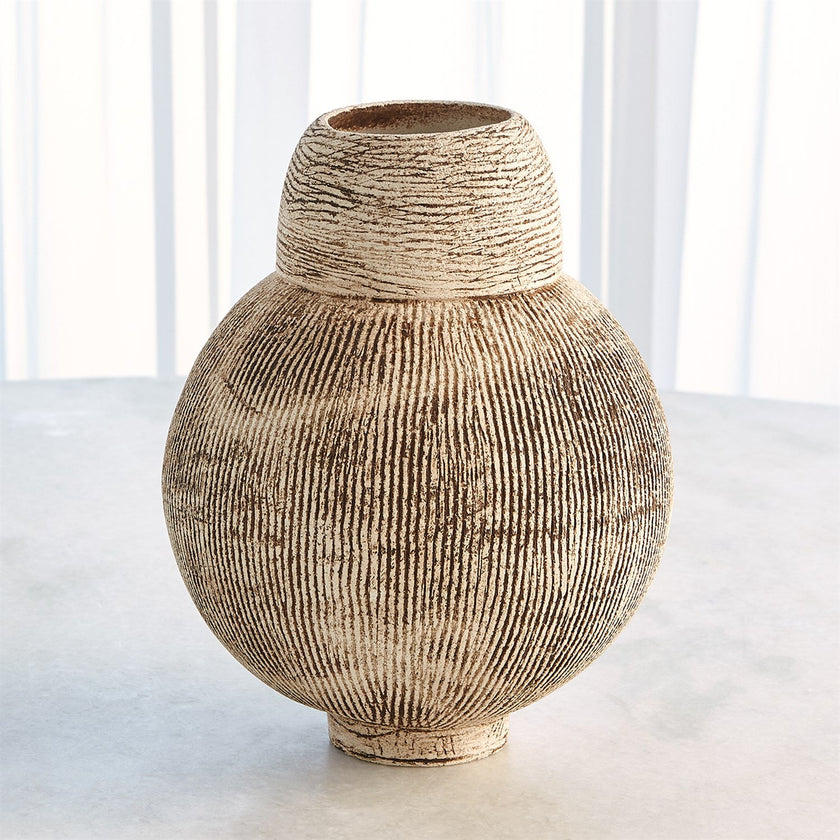 Global Views Scord Gord Vase