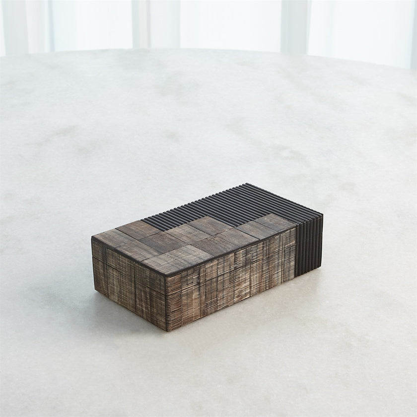 Global Views Gilles Ribbed Horn/Resin Box