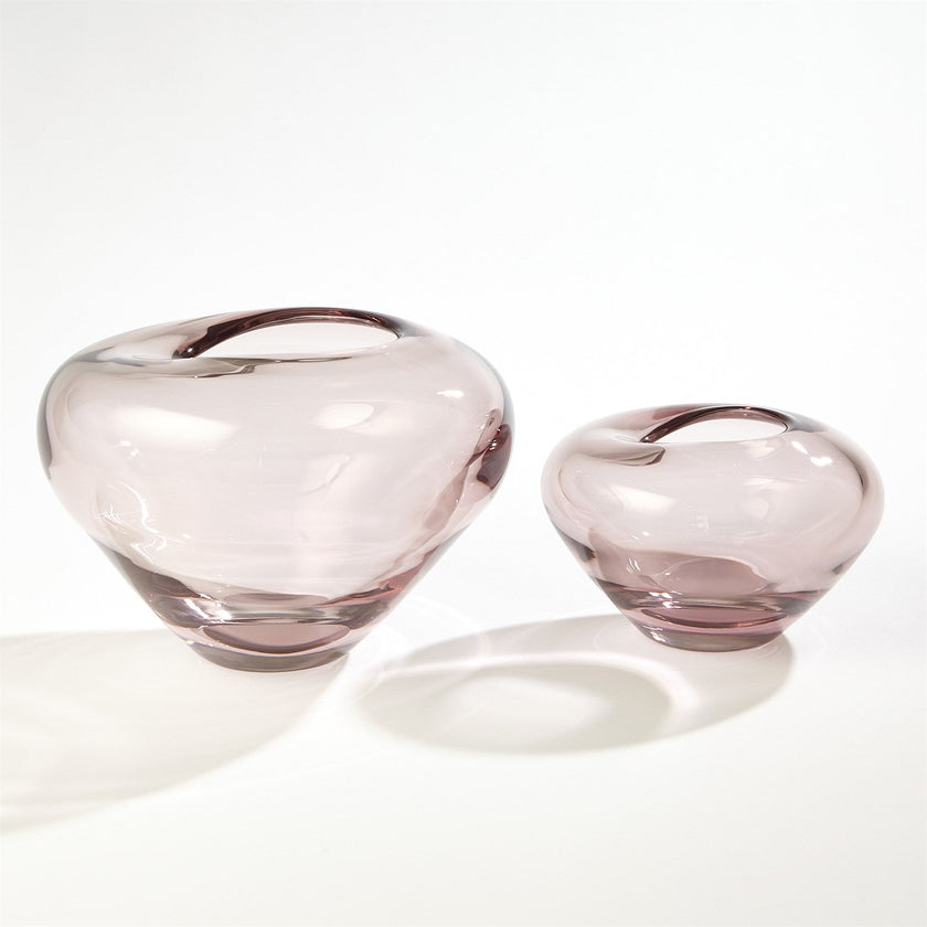 Global Views Undulating Vase