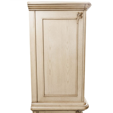 Michael Amini Platine de Royale 6-Drawer Chest - Champagne