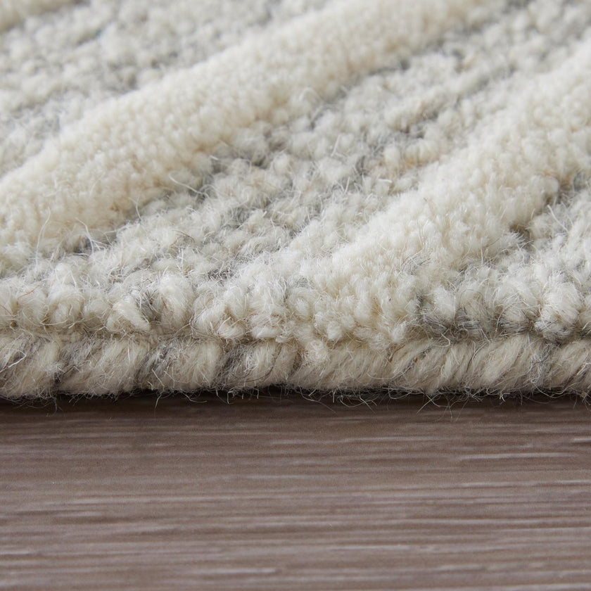 Feizy Enzo 8737F Transitional Geometric Rug in Tan/Ivory