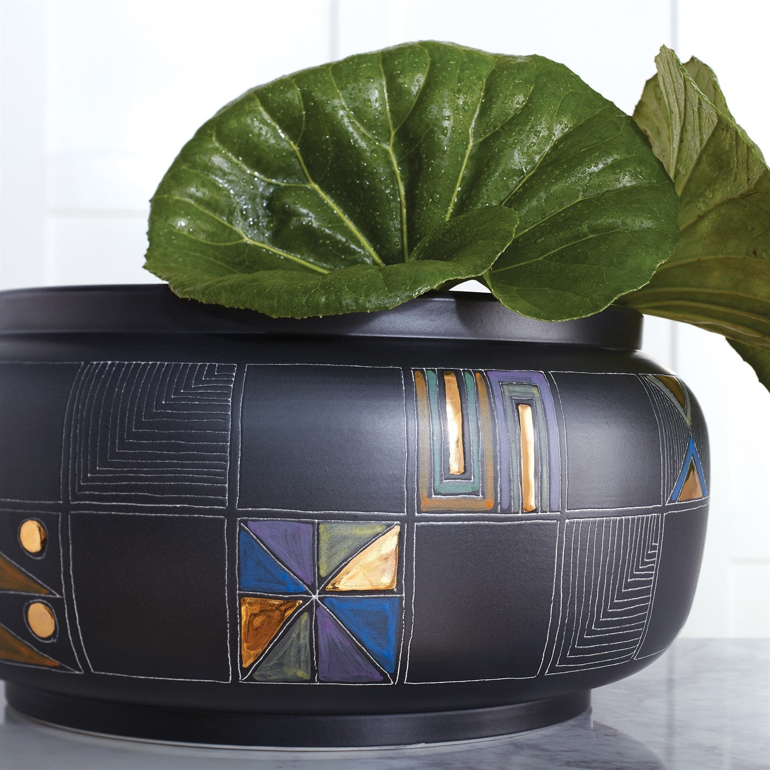 Global Views Script Vases & Bowl