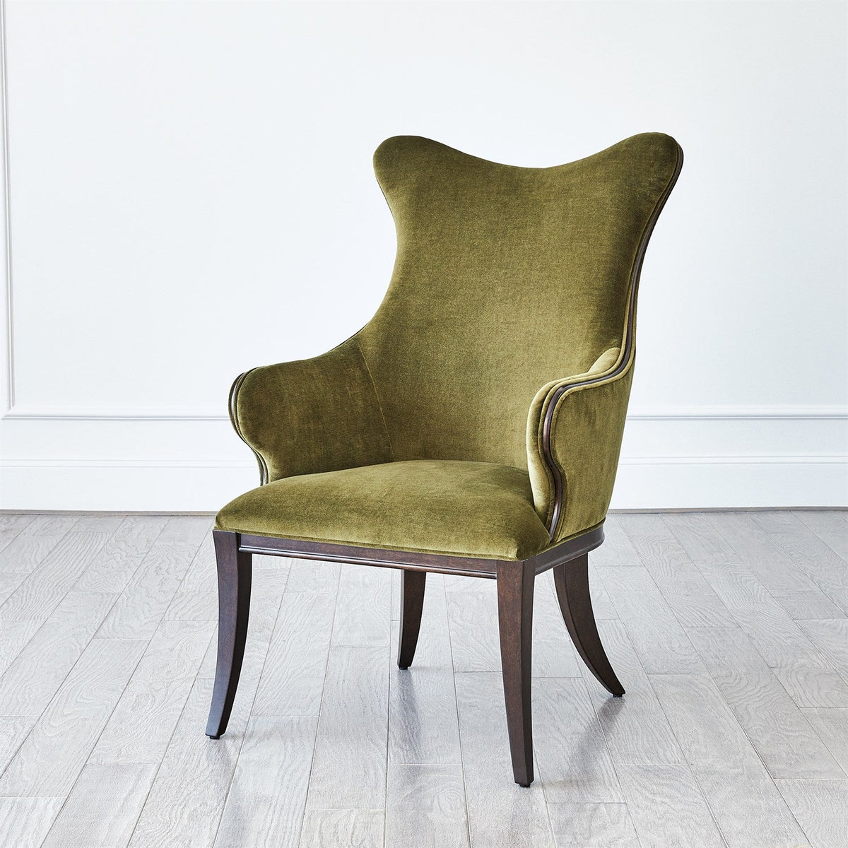 Global Views Evelyn Chair