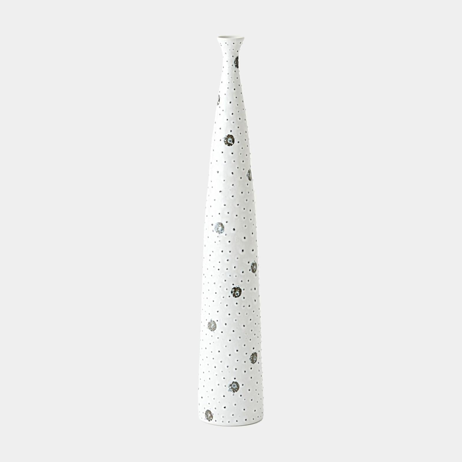 Global Views Spotted White and Black Vase Clearance