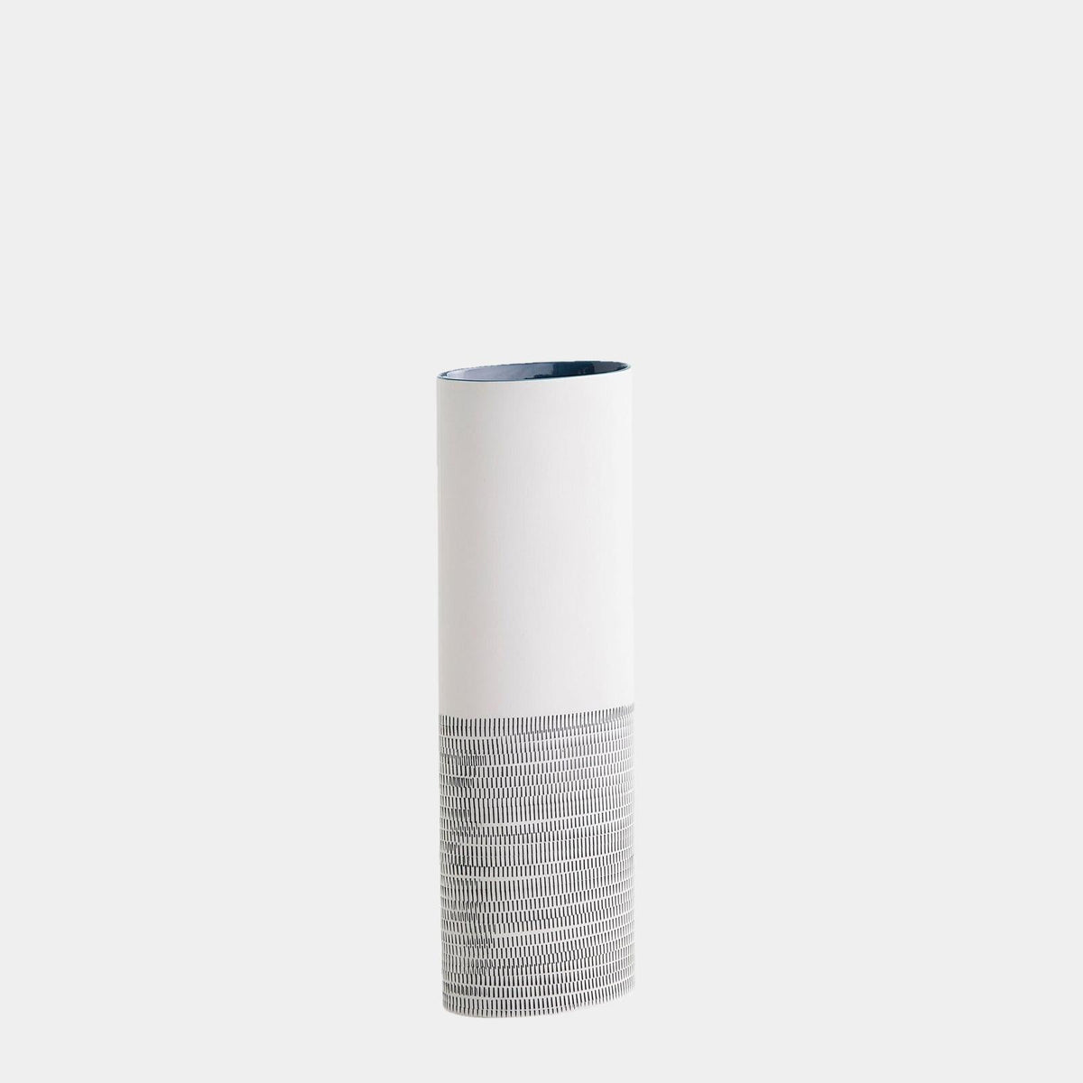 Global Views Dash Vase