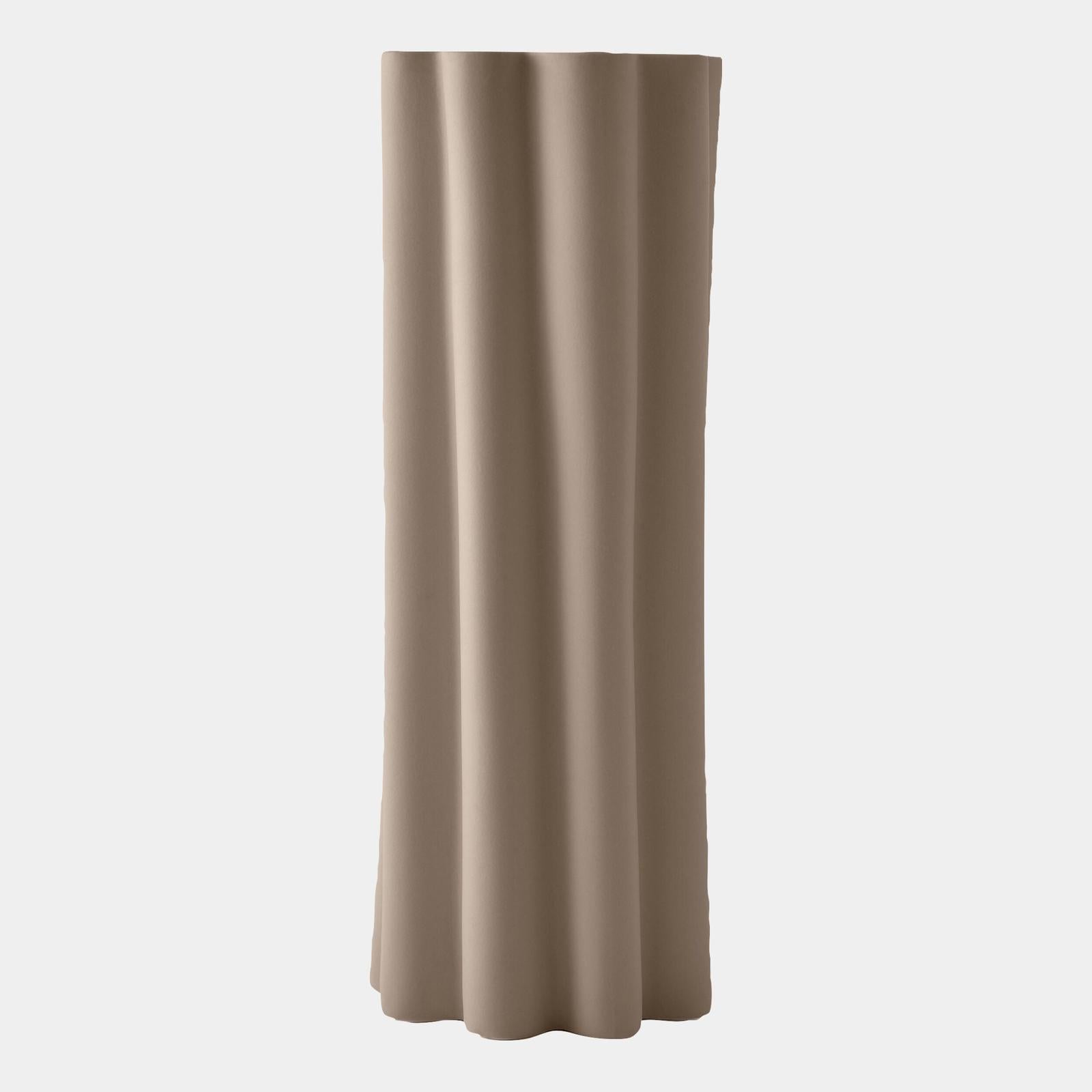 Global Views Cirrus Vase