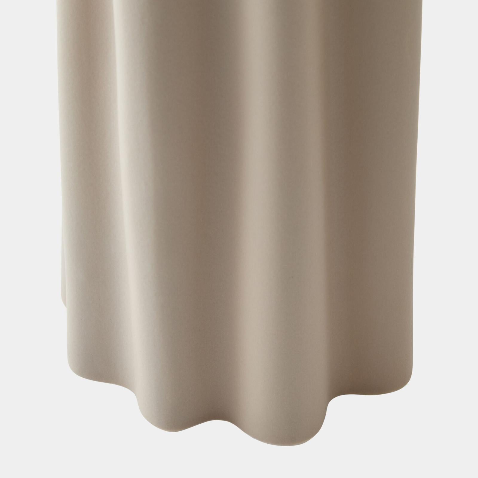 Global Views Cirrus Vase