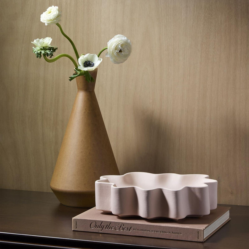 Global Views Modern Vase
