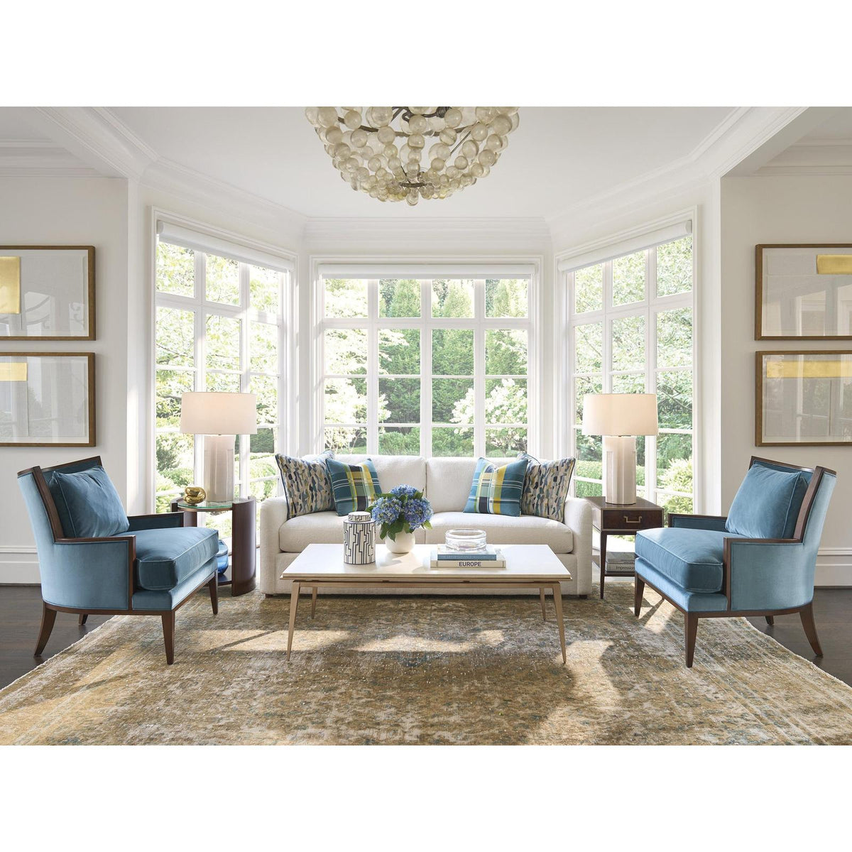 Lexington Rendezvous Lennox Round Accent Table