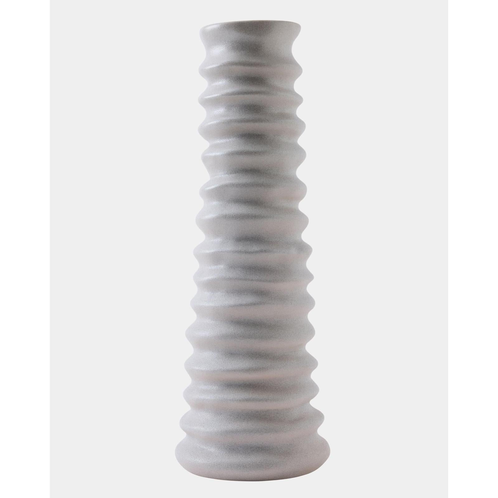 Global Views Cresta Gray Sand Vase