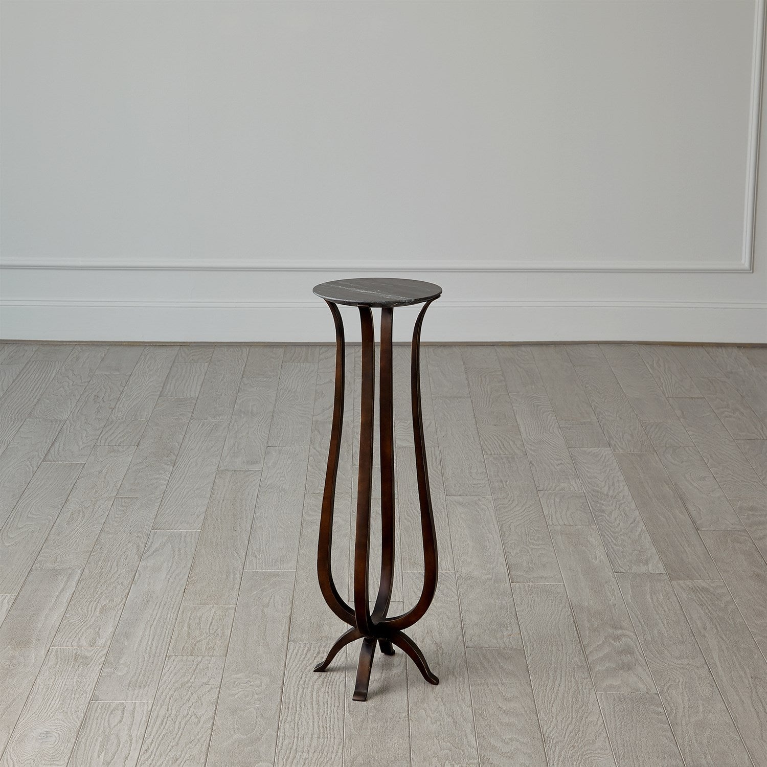 Global Views Chorda Pedestal - Bronze