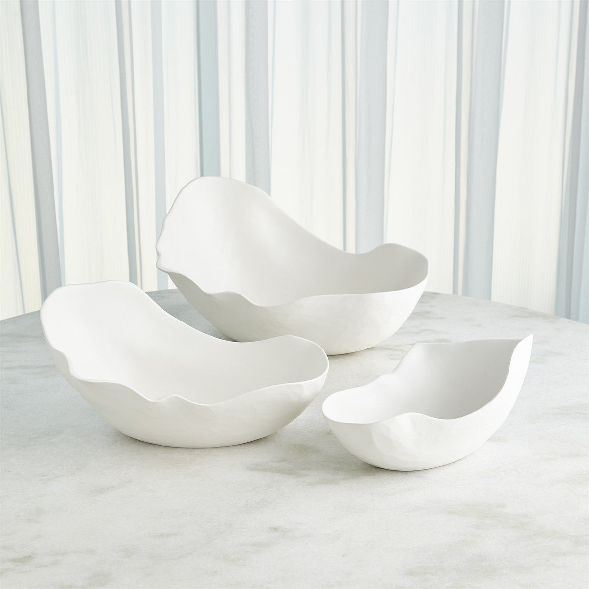 Global Views Horn Bowl - Matte White